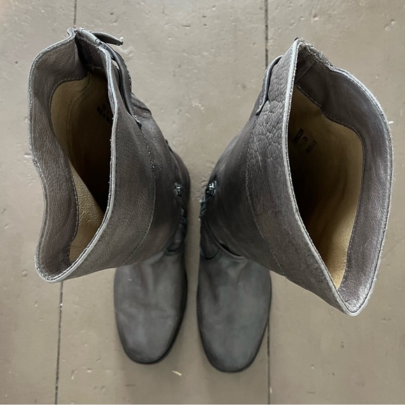 Womens Frye Boots - Picture 2 of 9